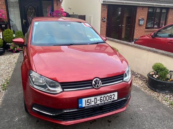 Volkswagen Polo Hatchback, Petrol, 2015, Red