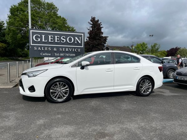 Toyota Avensis Saloon, Diesel, 2016, White