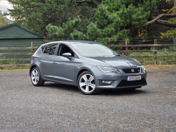 SEAT Leon Hatchback, Diesel, 2013, Grey