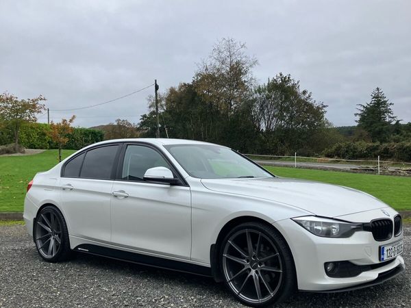 BMW 3-Series Saloon, Diesel, 2013, White
