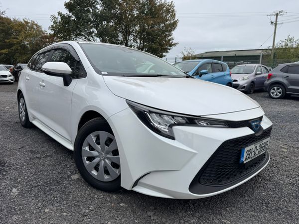 Toyota Corolla Estate, Petrol Hybrid, 2022, White