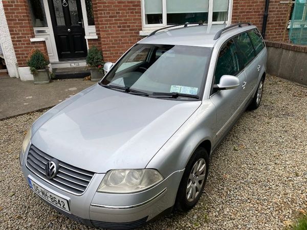 Volkswagen Passat Estate/Jeep, Diesel, 2005, Silver
