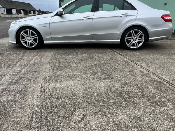 Mercedes-Benz E-Class Saloon, Diesel, 2011, Silver