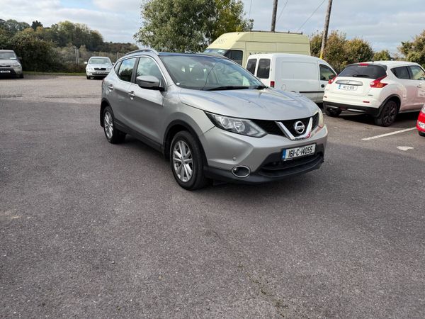 Nissan Qashqai Hatchback, Diesel, 2016, Silver