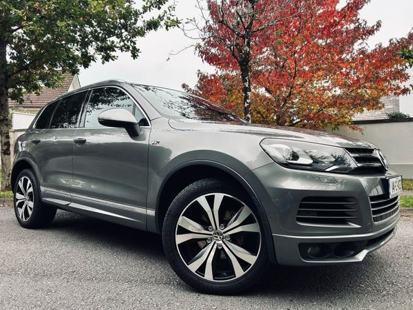 Volkswagen Touareg SUV, Diesel, 2014, Grey