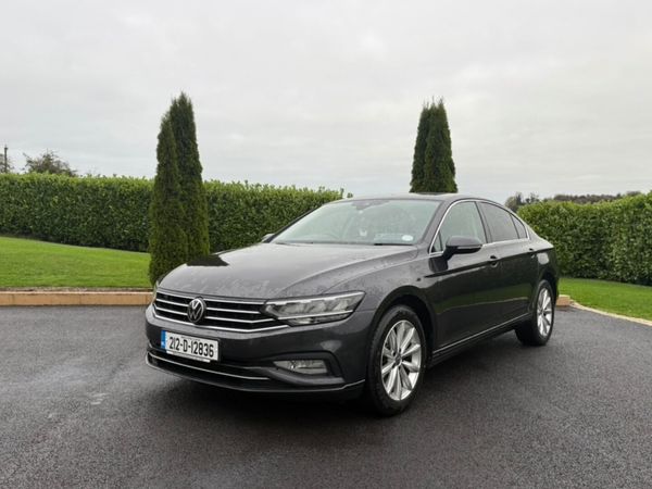 Volkswagen Passat Saloon, Diesel, 2021, Grey