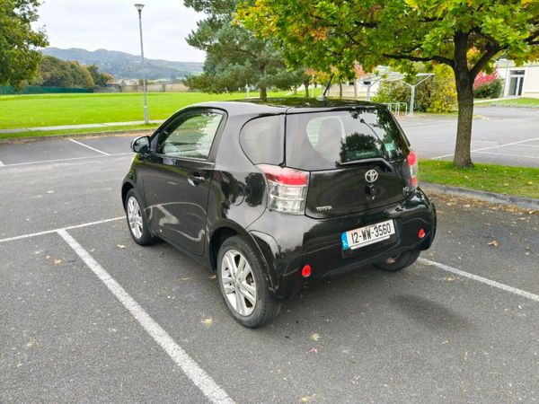 Toyota iQ Hatchback, Petrol, 2012, Black