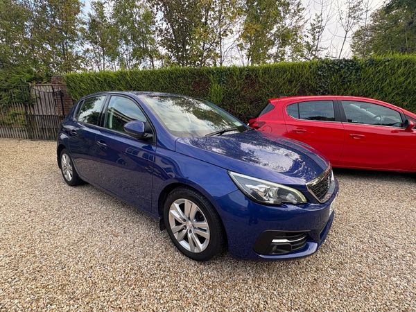 Peugeot 308 Hatchback, Diesel, 2019, Blue