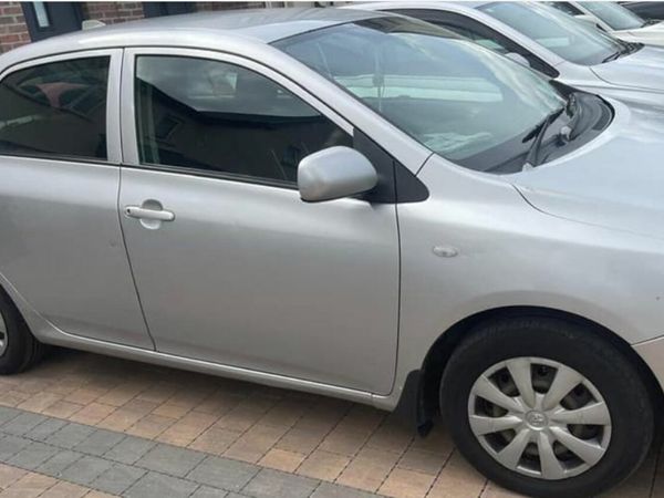 Toyota Corolla Saloon, Petrol, 2007, Silver