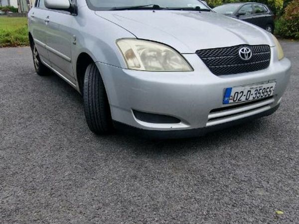 Toyota Corolla Hatchback, Petrol, 2002, Silver
