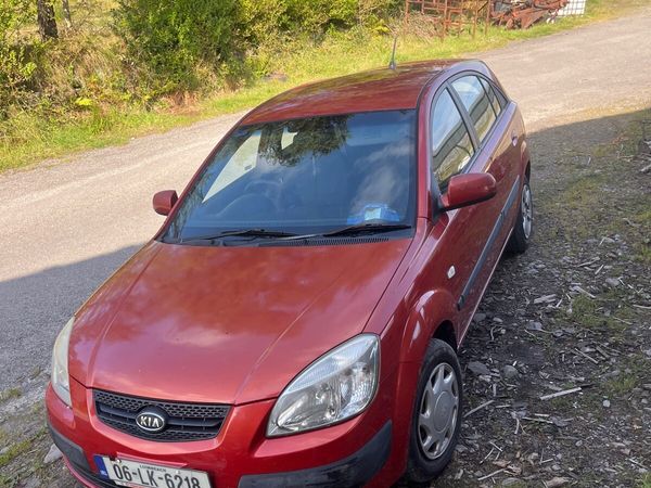 Kia Rio Estate, Petrol, 2006, Red