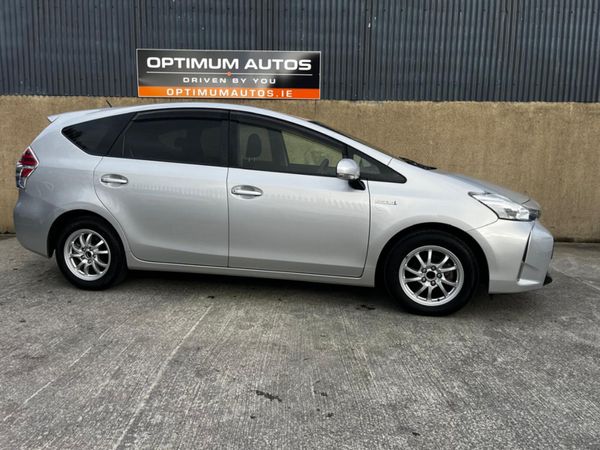 Toyota Prius Estate, Petrol Hybrid, 2019, Silver
