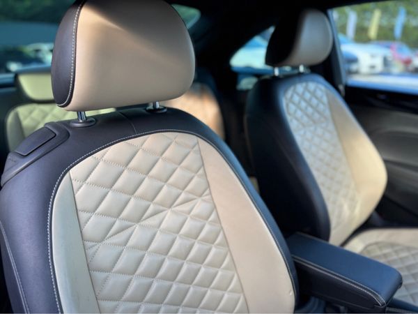 Volkswagen Beetle Hatchback, Petrol, 2018, Black