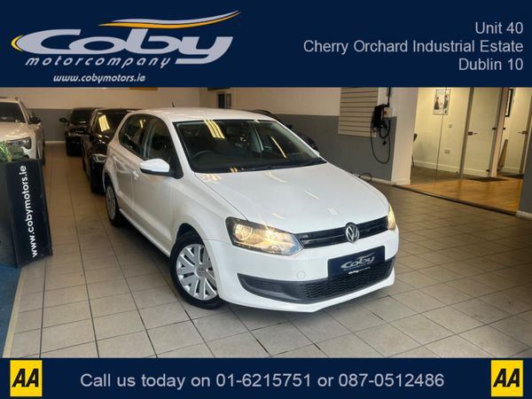 Volkswagen Polo Hatchback, Petrol, 2012, White