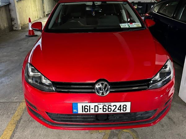 Volkswagen Golf Hatchback, Petrol, 2016, Red