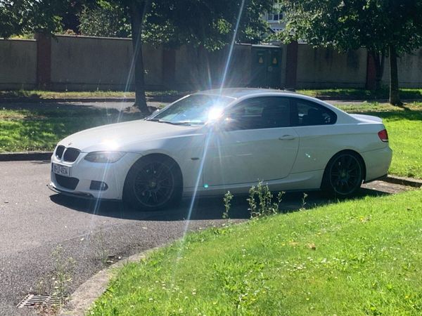 BMW 3-Series Coupe, Diesel, 2009, White