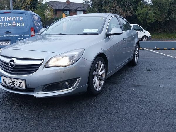 Opel Insignia Hatchback, Petrol, 2015, Silver