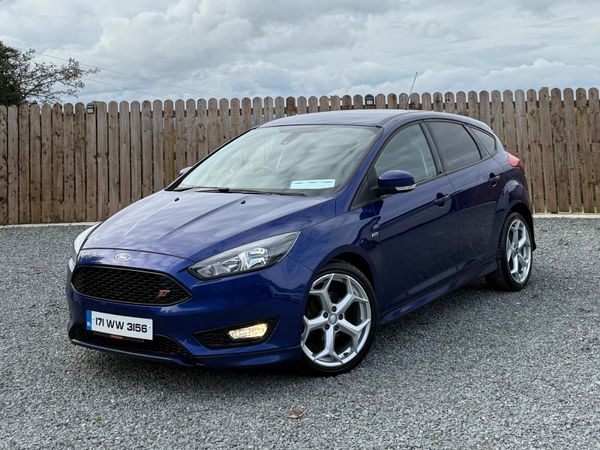 Ford Focus Hatchback, Diesel, 2017, Blue