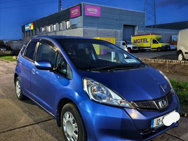 Honda Fit Hatchback, Petrol, 2012, Blue