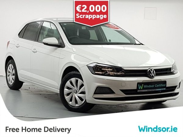 Volkswagen Polo Hatchback, Petrol, 2021, White