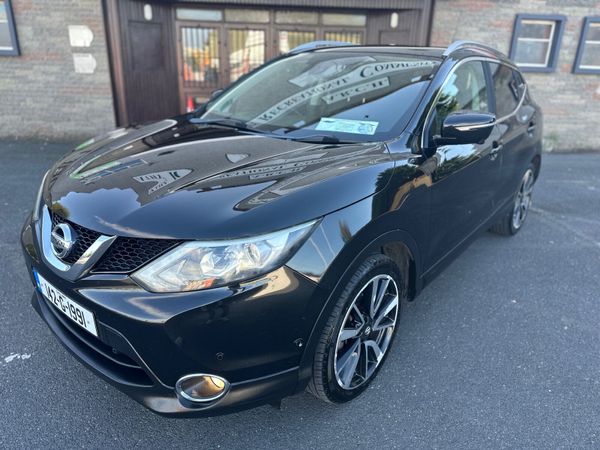 Nissan Qashqai Hatchback, Diesel, 2014, Black
