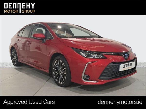Toyota Corolla Saloon, Petrol Hybrid, 2023, Red