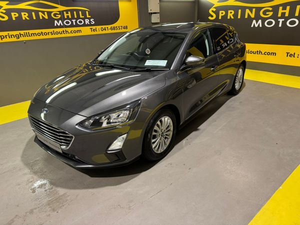 Ford Focus Hatchback, Diesel, 2021, Grey