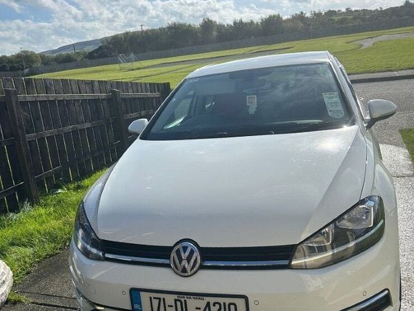 Volkswagen Golf Hatchback, Diesel, 2017, White