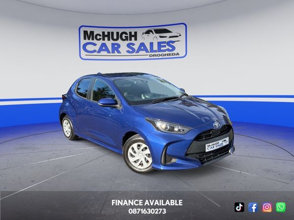 Toyota Yaris Hatchback, Petrol, 2020, Blue