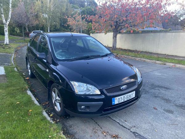 Ford Focus Hatchback, Petrol, 2007, Black