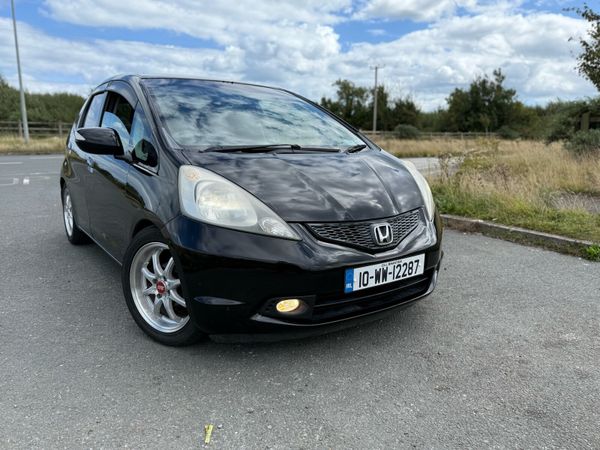 Honda Fit Hatchback, Petrol, 2010, Black