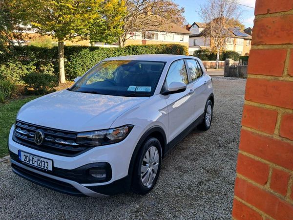 Volkswagen T-Cross Estate/Jeep, Petrol, 2020, White