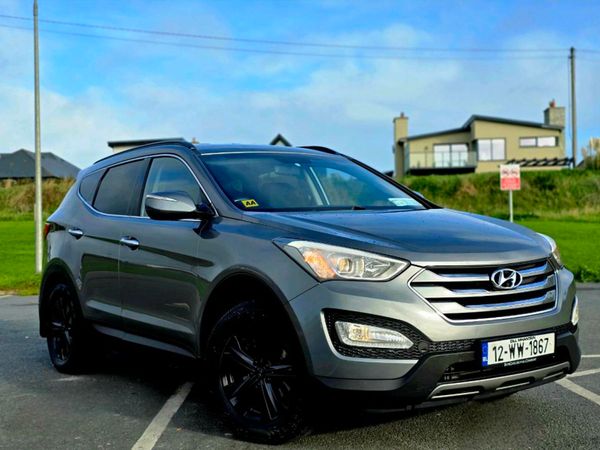 Hyundai Santa Fe SUV, Diesel, 2012, Silver