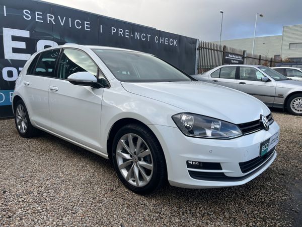 Volkswagen Golf Hatchback, Petrol, 2015, White