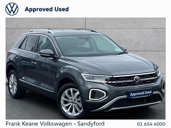 Volkswagen T-Roc Crossover, Petrol, 2024, Grey