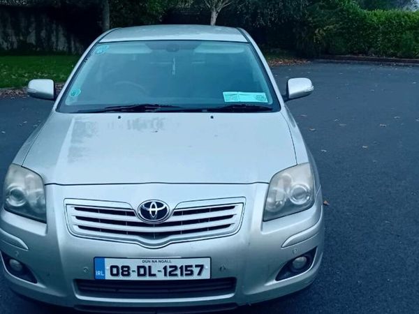 Toyota Avensis Hatchback, Diesel, 2008, Silver