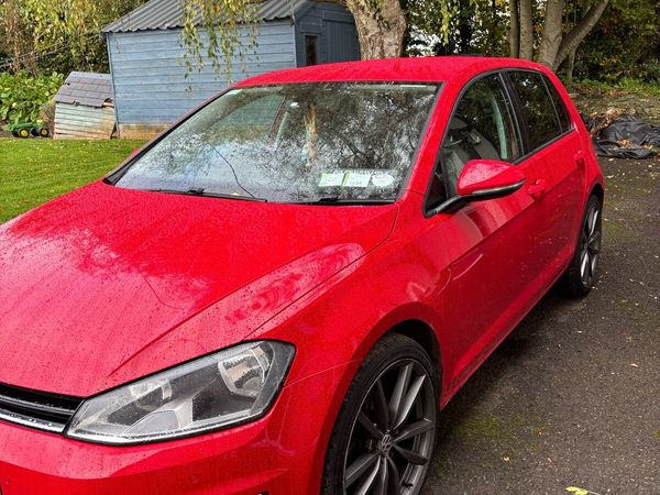Volkswagen Golf Estate, Diesel, 2016, Red
