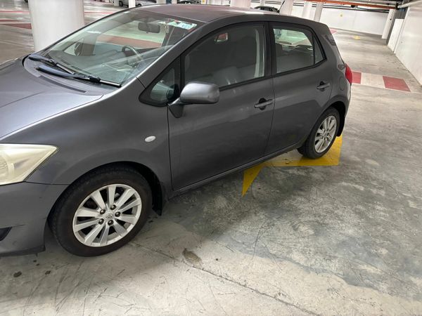 Toyota Auris Hatchback, Petrol, 2007, Grey