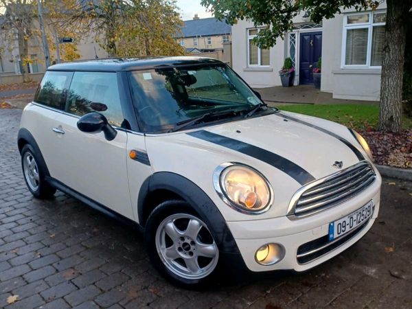 Mini Cooper Hatchback, Diesel, 2009, White