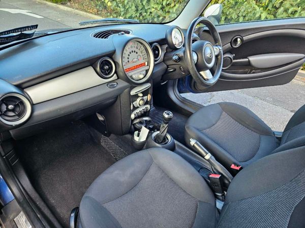 Mini Cooper Hatchback, Petrol, 2009, Blue