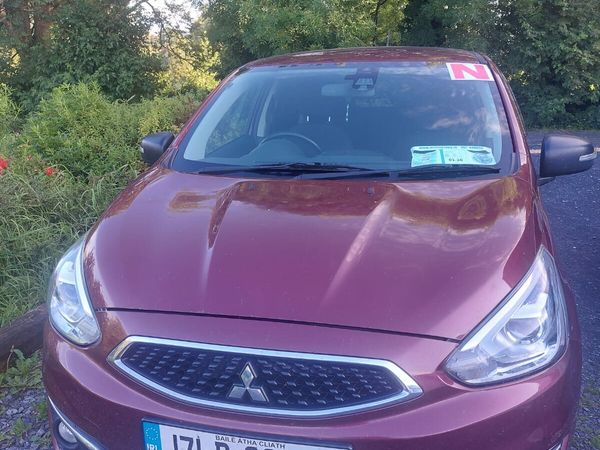 Mitsubishi Mirage Hatchback, Petrol, 2017, Red