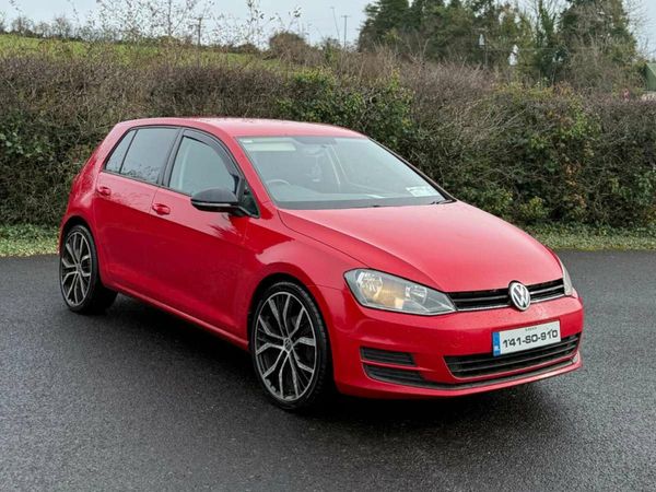 Volkswagen Golf Hatchback, Diesel, 2014, Red