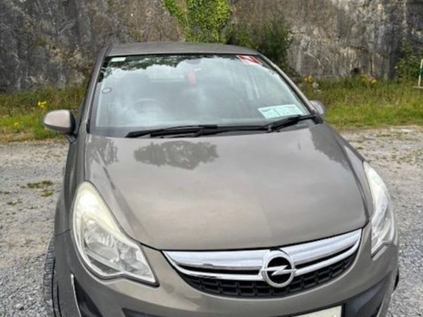 Opel Corsa Hatchback, Petrol, 2012, Brown