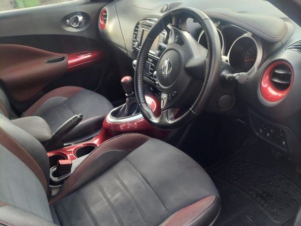 Nissan Juke SUV, Petrol, 2017, Red