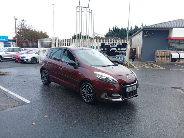 Renault Scenic MPV, Diesel, 2013, Red
