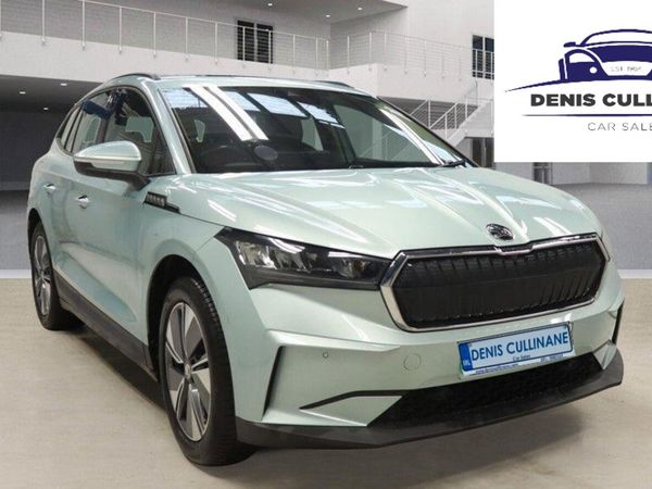 Skoda Enyaq Estate/Jeep, Electric, 2023, Grey