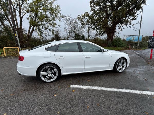 Audi A5 Hatchback, Petrol, 2010, White