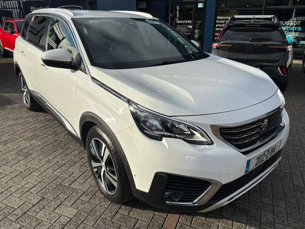 Peugeot 5008 MPV, Diesel, 2020, White