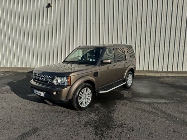 Land Rover Discovery SUV, Diesel, 2014, Gold