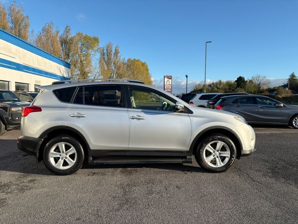Toyota RAV4 SUV, Diesel, 2014, Silver